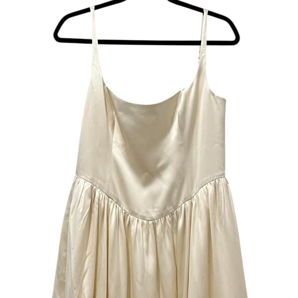 Reformation Liz Silk Dress - NWT NEW - Picture 7 of 12